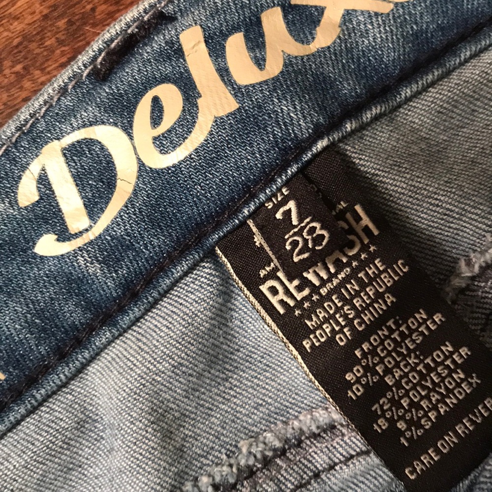 Jeans - Picture 3 of 5
